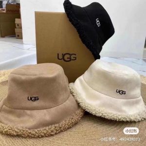 כובעי חורף UGG שתגיעו לאליאקספרס זה יראה מוצר אחר מה שתצטרכו לעשות זה רק לבחור צבע ומידה ותקבלו את המוצר ללא דאגה